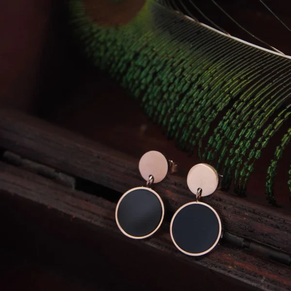 ANN Stainless Steel Rosegold Plated Black Disc Drop Earring